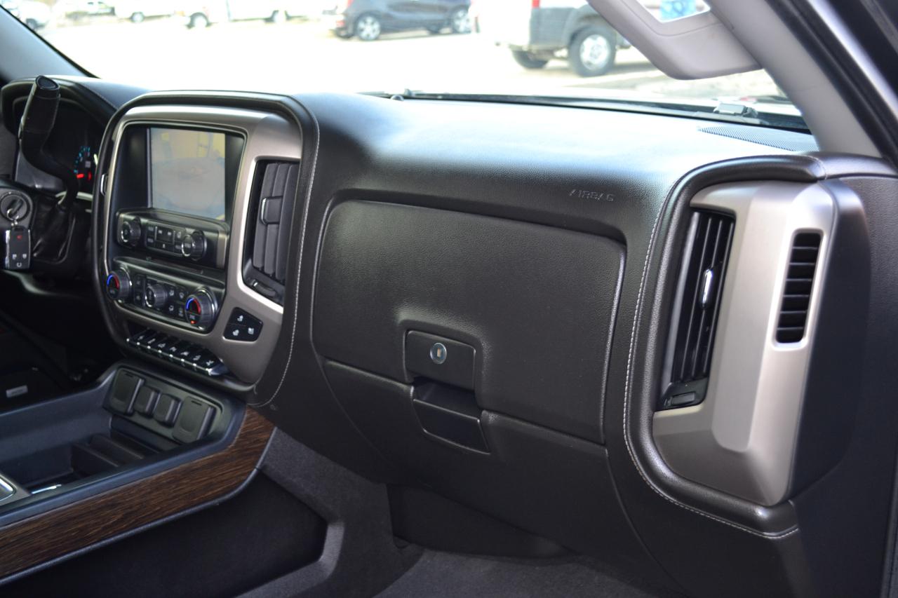 GMC Sierra 1500 Denali Crew Cab Long Box 4WD 2018