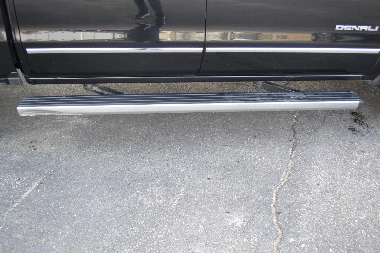 GMC Sierra 1500 Denali Crew Cab Long Box 4WD 2018