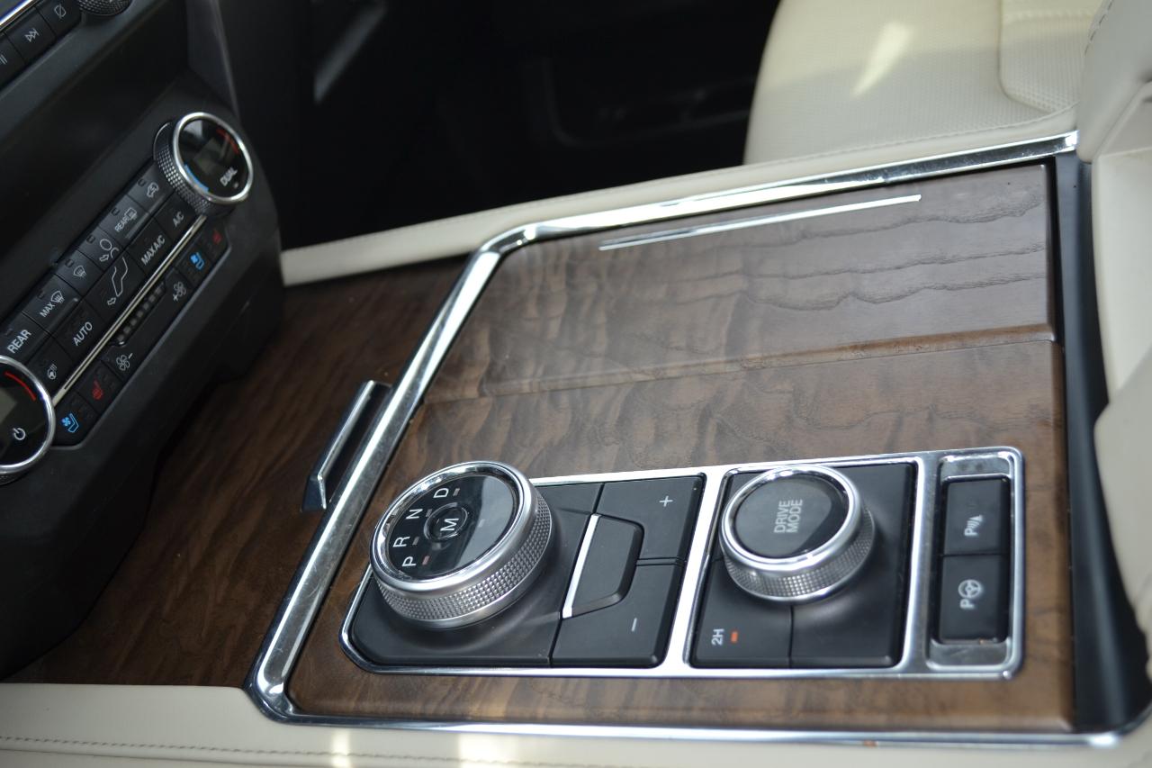 Ford Expedition Platinum 4WD 2019