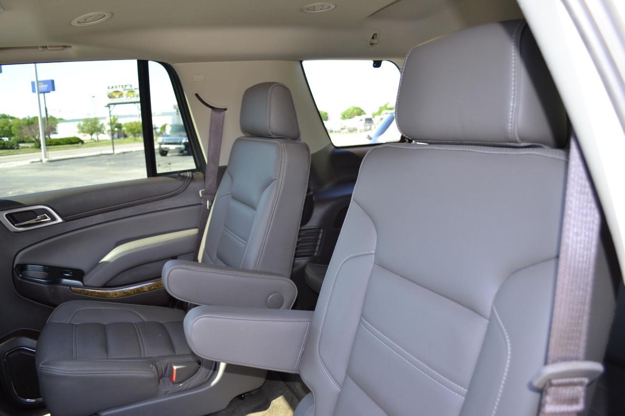 GMC Yukon Denali 4WD 2017