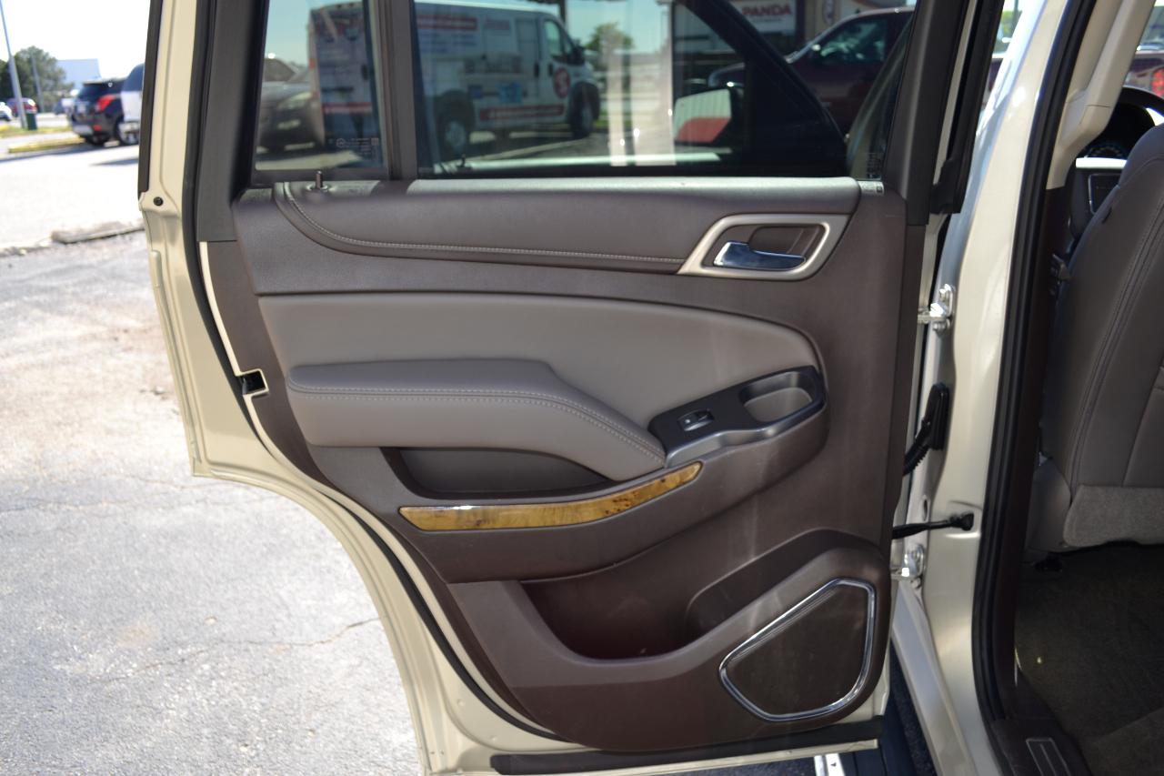 GMC Yukon Denali 4WD 2017