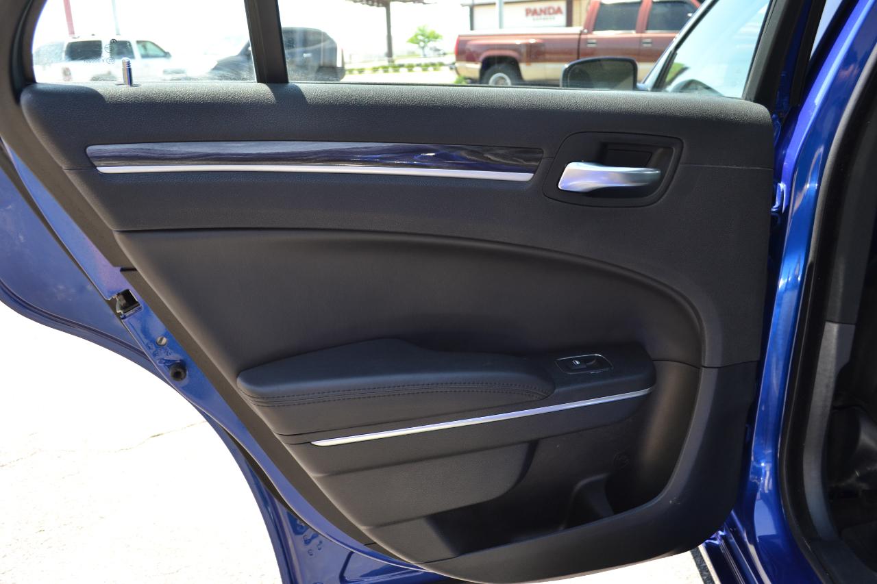 Chrysler 300 Touring AWD 2018