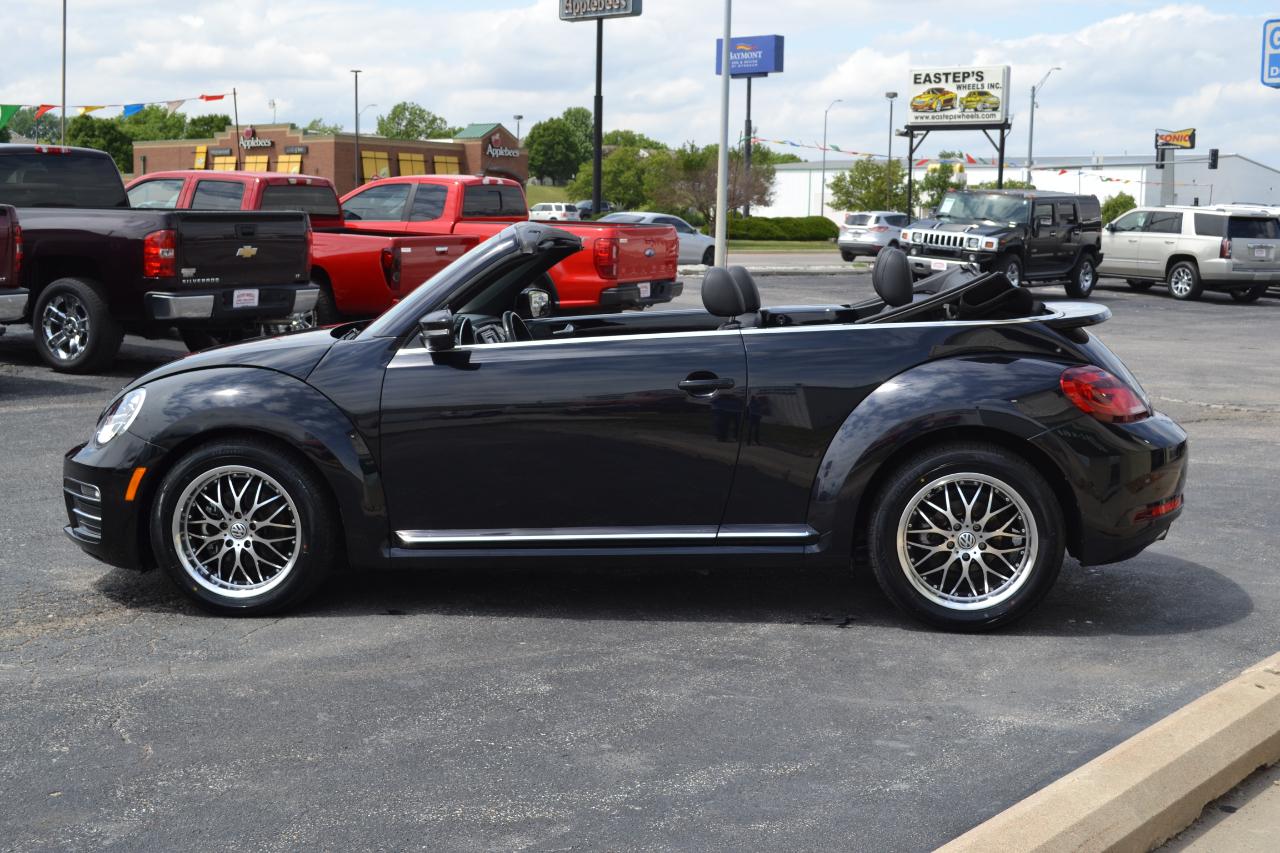 Volkswagen Beetle 2.0T S Convertible 2019
