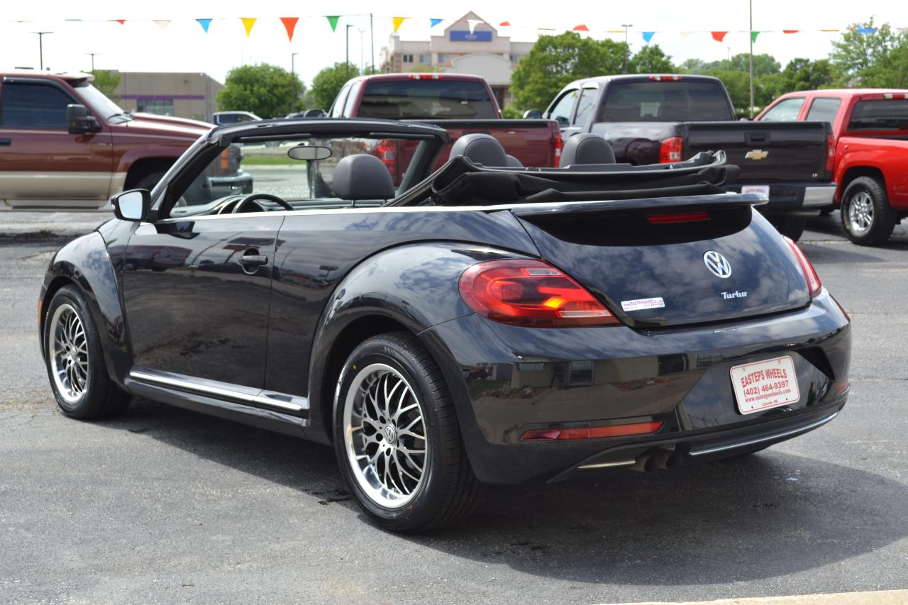 Volkswagen Beetle 2.0T S Convertible 2019
