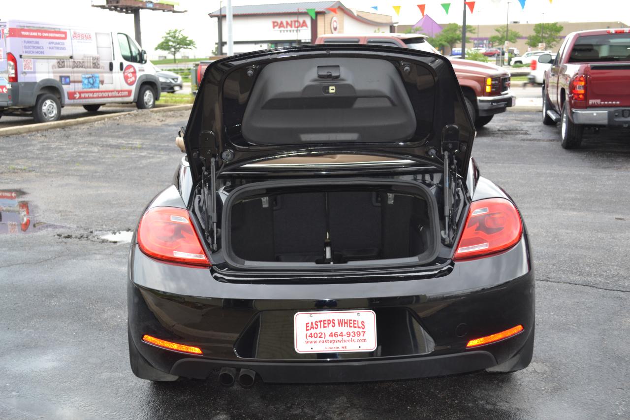 Volkswagen Beetle 1.8T Convertible 2015