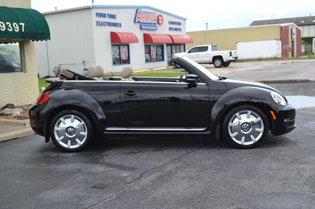 Volkswagen Beetle 1.8T Convertible 2015