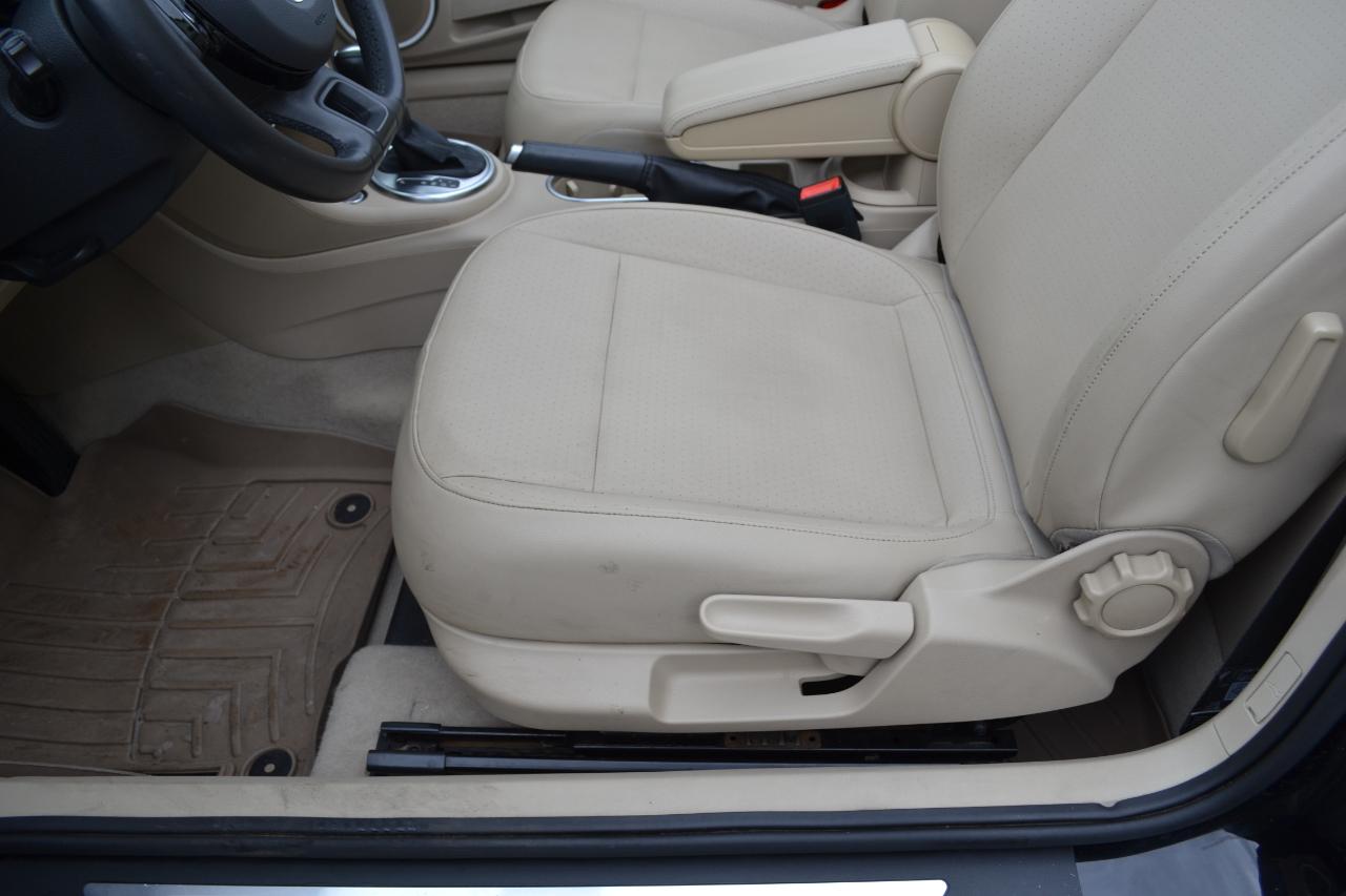 Volkswagen Beetle 1.8T Convertible 2015