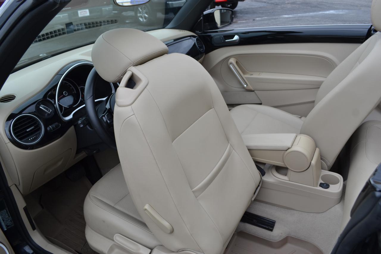 Volkswagen Beetle 1.8T Convertible 2015