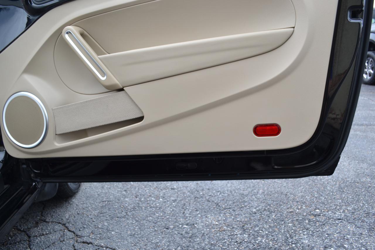 Volkswagen Beetle 1.8T Convertible 2015
