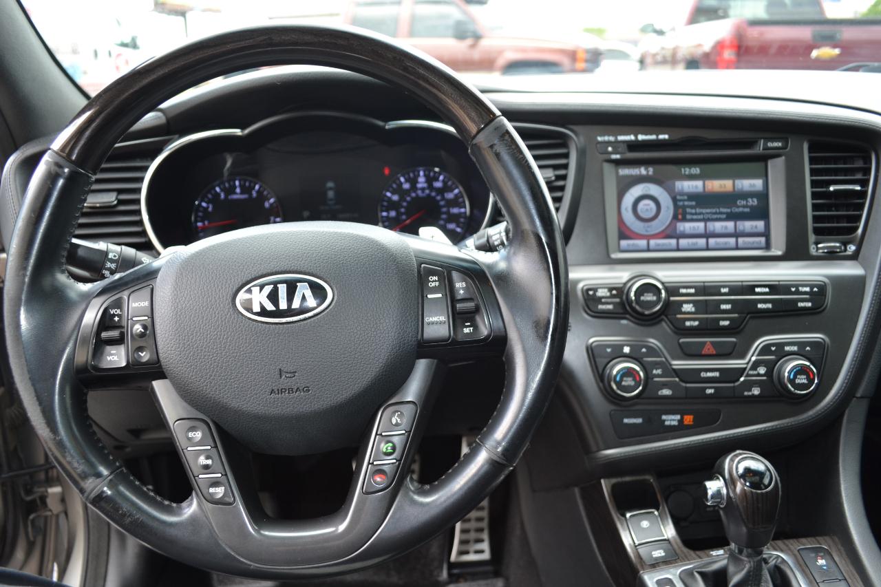 Kia OPTIMA LX/  2013