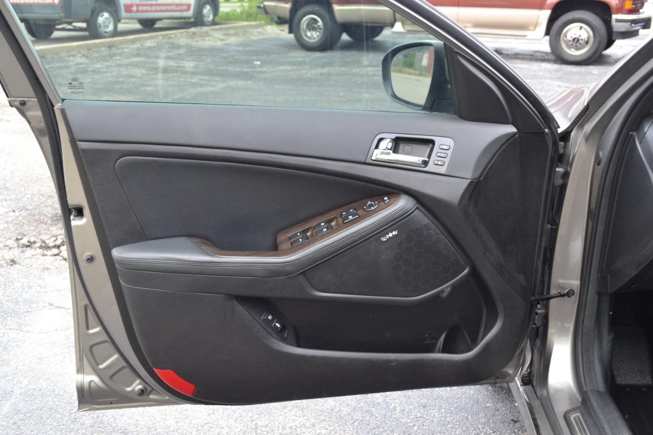 Kia OPTIMA LX/  2013