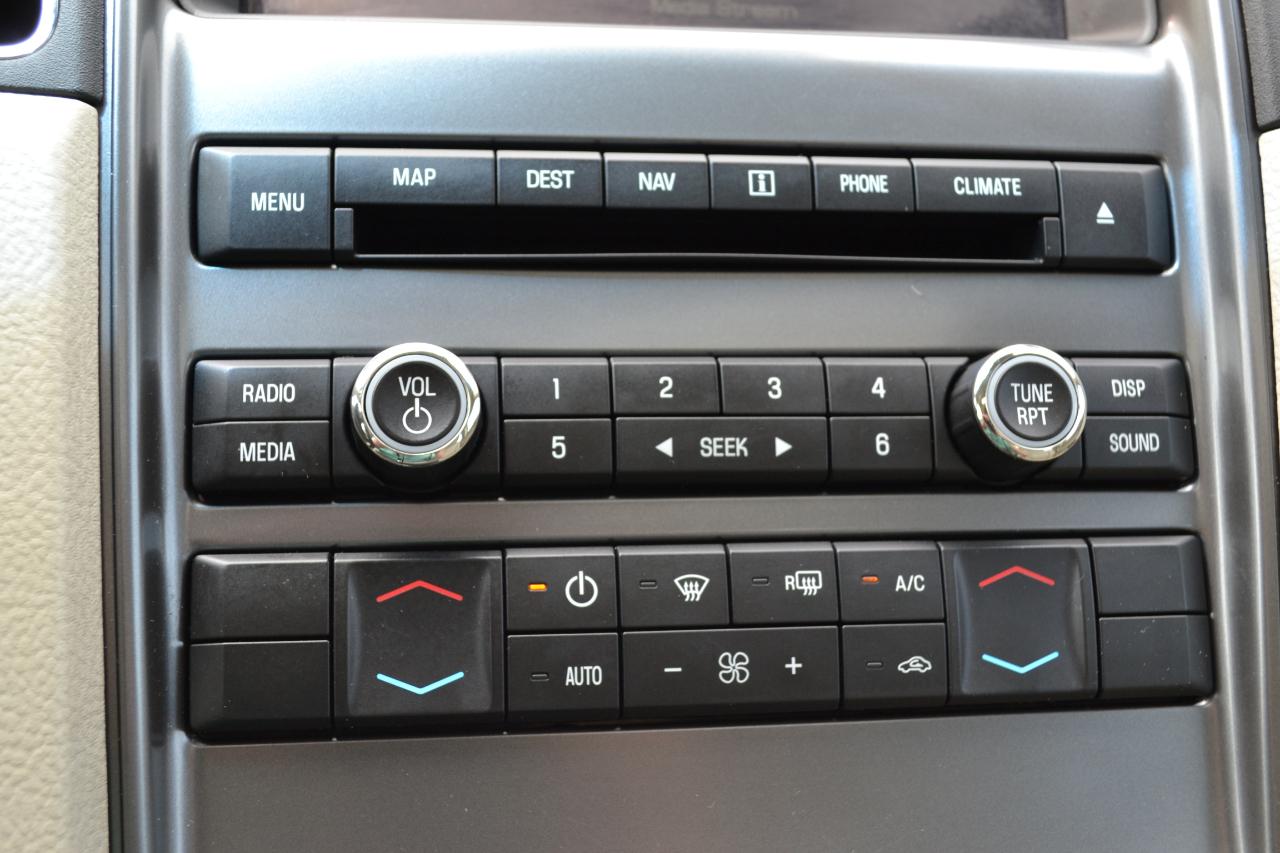 Ford Taurus Limited AWD 2010
