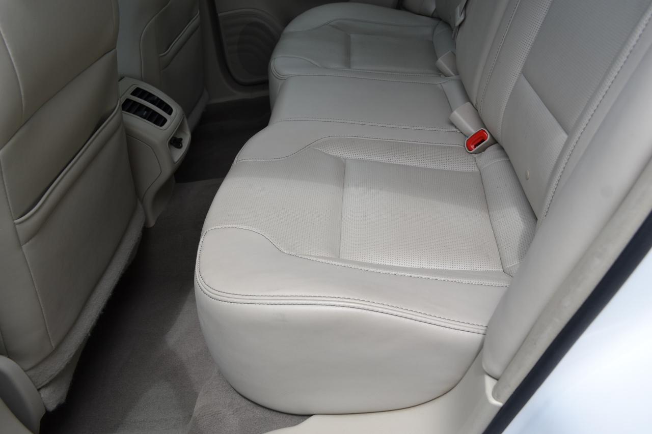 Ford Taurus Limited AWD 2010
