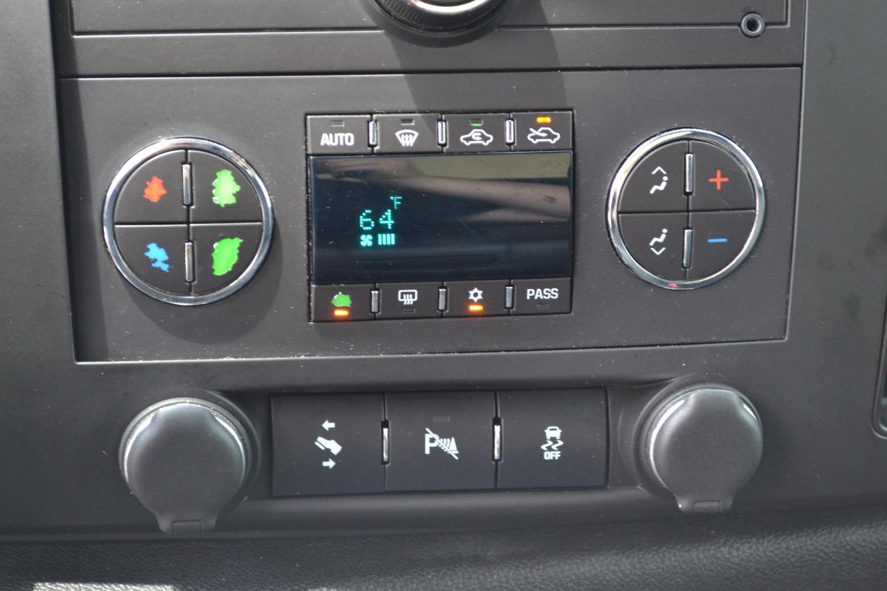 Chevrolet Silverado 1500 LT Crew Cab 4WD 2012