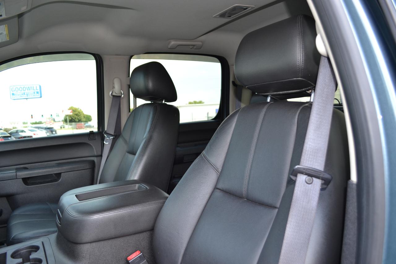 Chevrolet Silverado 1500 LT Crew Cab 4WD 2012