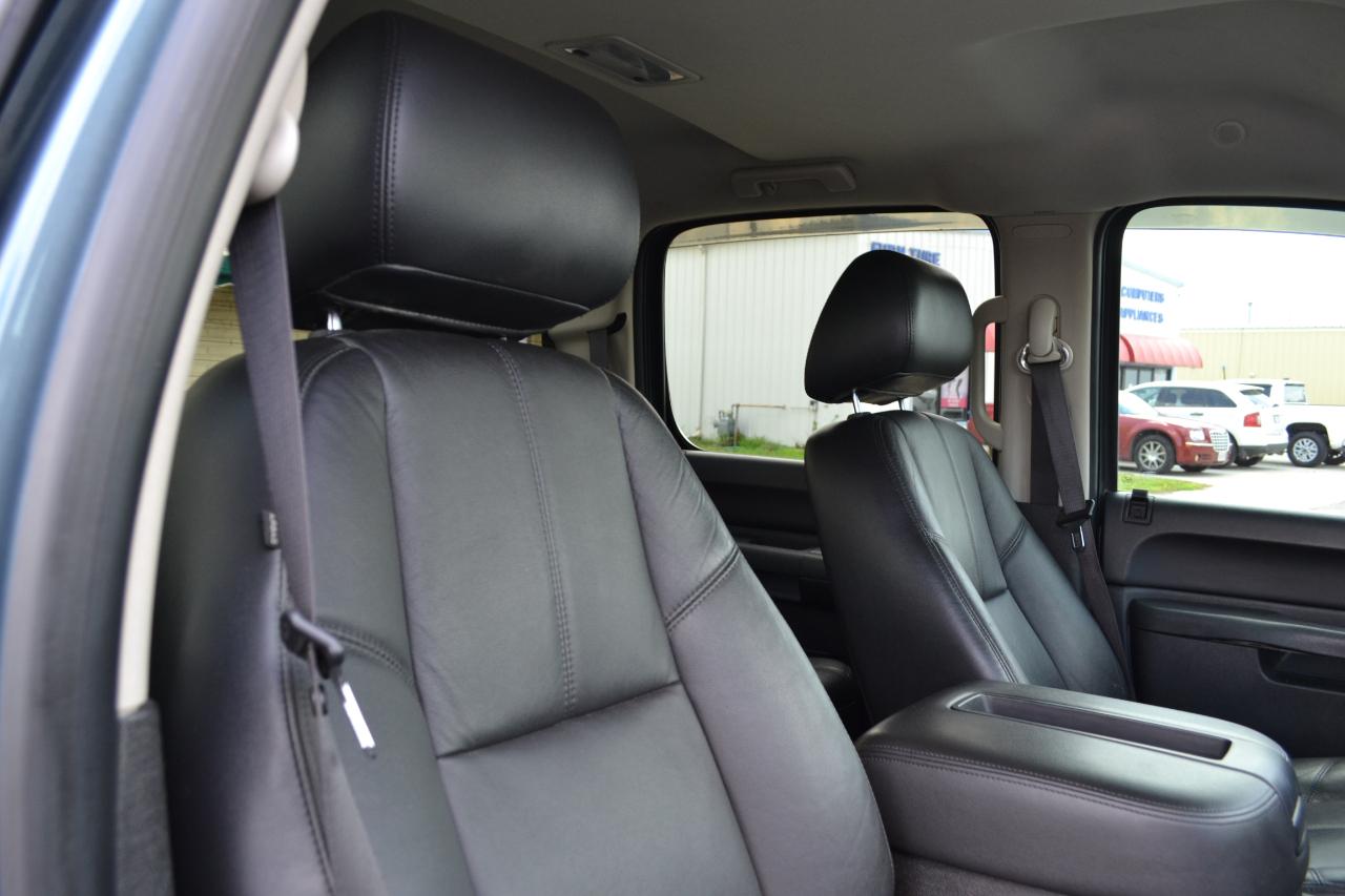 Chevrolet Silverado 1500 LT Crew Cab 4WD 2012