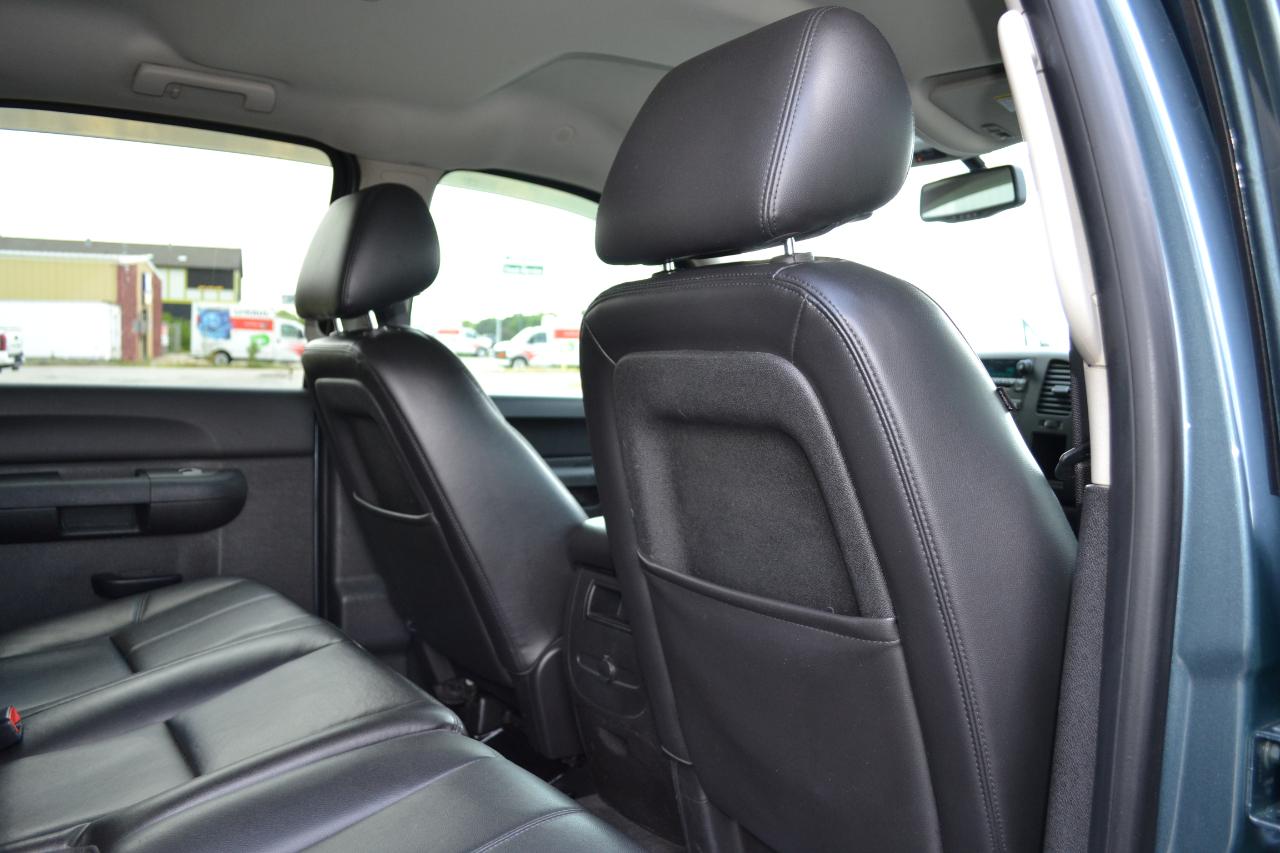 Chevrolet Silverado 1500 LT Crew Cab 4WD 2012