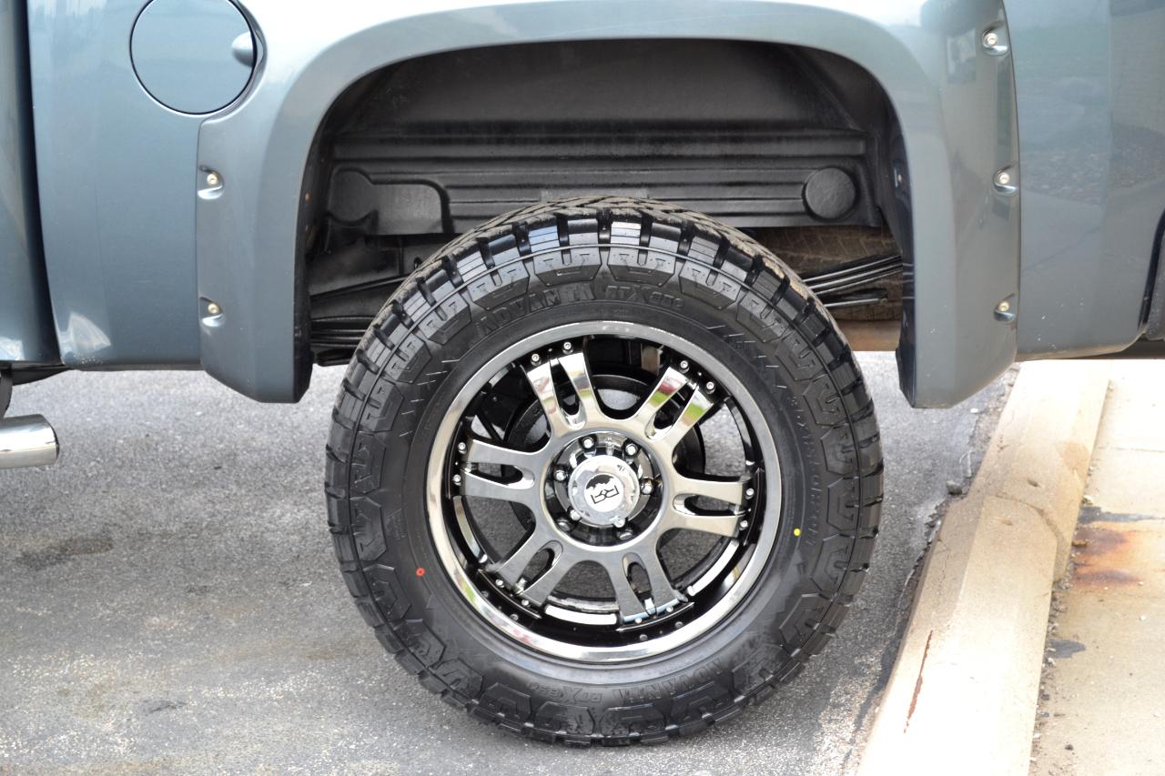 Chevrolet Silverado 1500 LT Crew Cab 4WD 2012