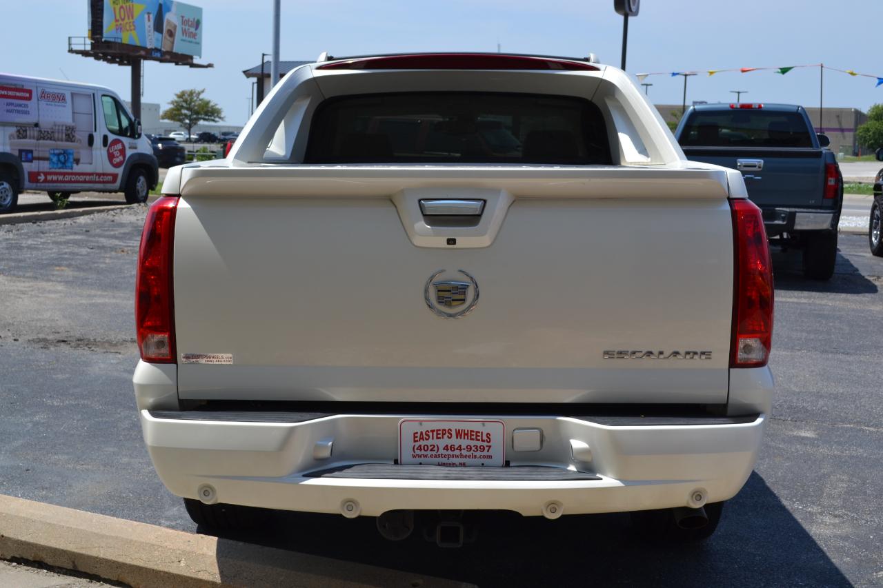 Cadillac Escalade EXT Sport Utility Truck 2008