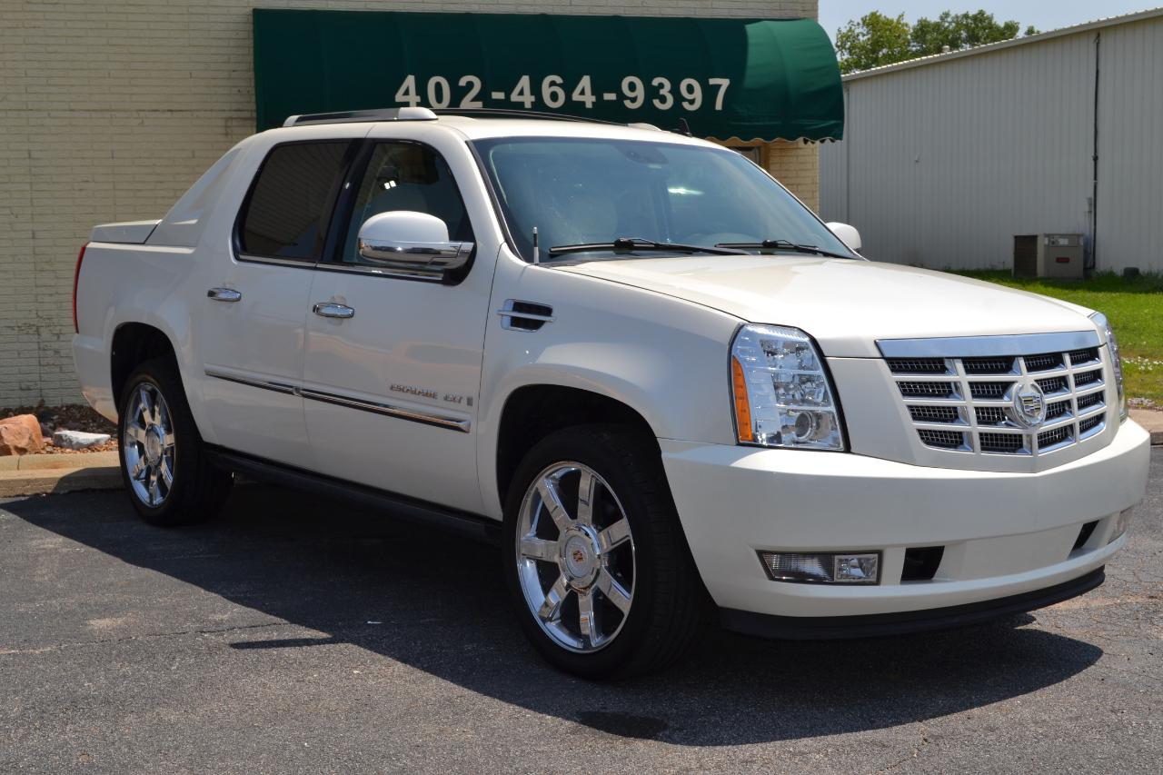 Cadillac Escalade EXT Sport Utility Truck 2008