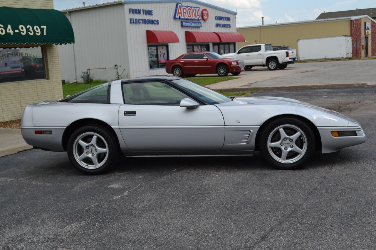Chevrolet Corvette Coupe 1996