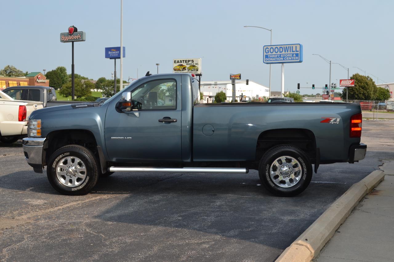 Chevrolet Silverado 2500HD LT Long Box 4WD 2011