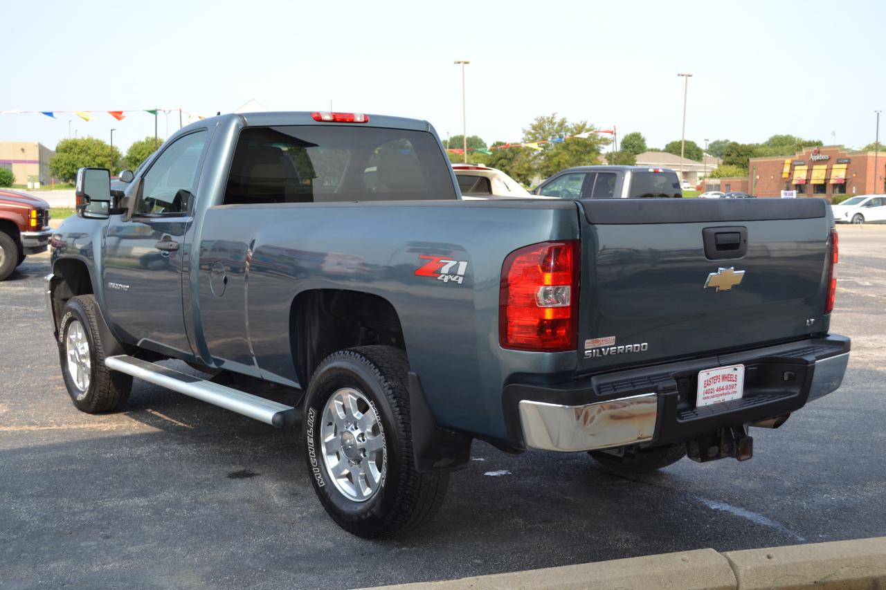 Chevrolet Silverado 2500HD LT Long Box 4WD 2011