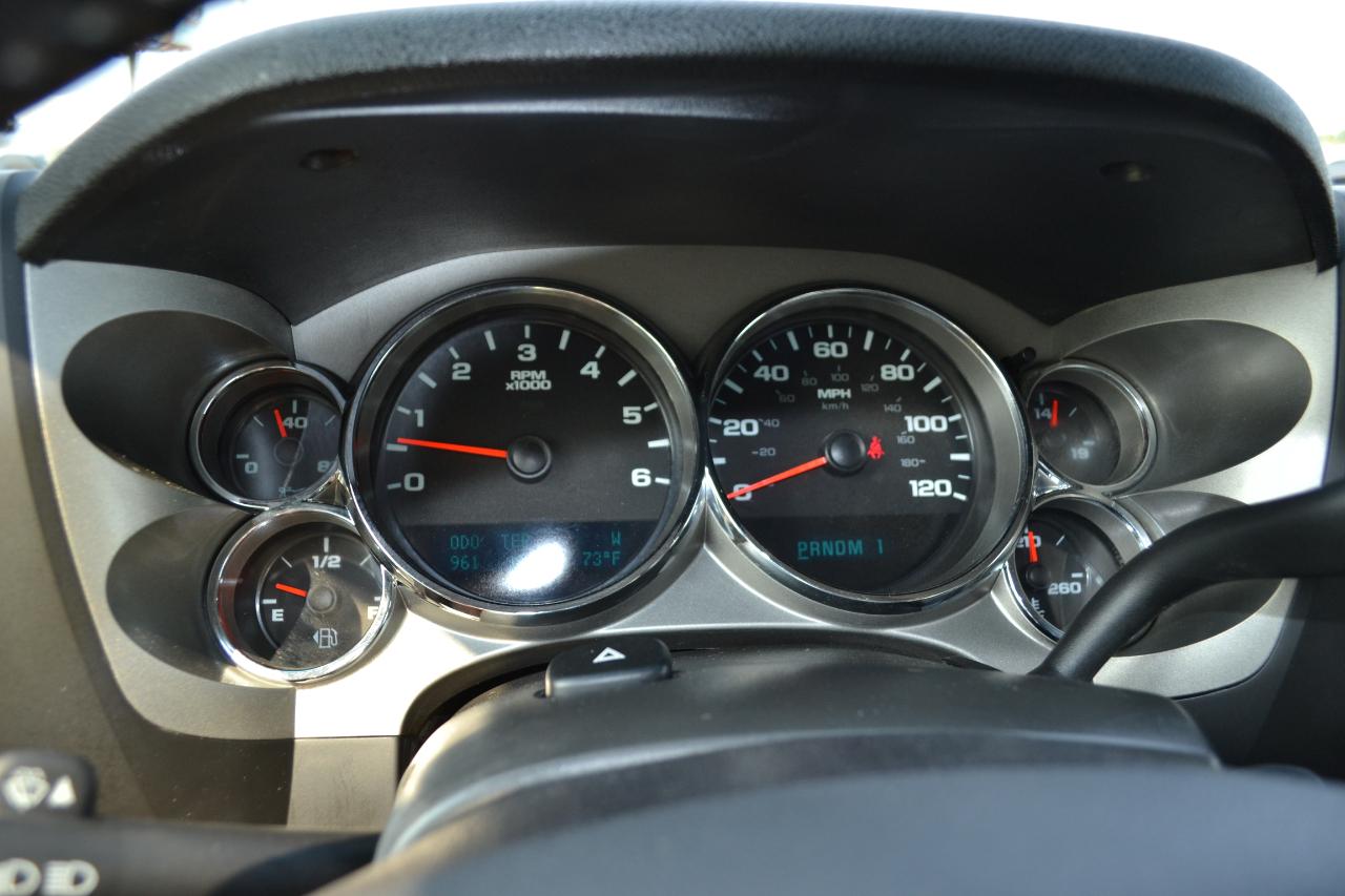 Chevrolet Silverado 2500HD LT Long Box 4WD 2011