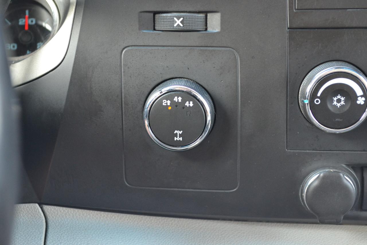 Chevrolet Silverado 2500HD LT Long Box 4WD 2011
