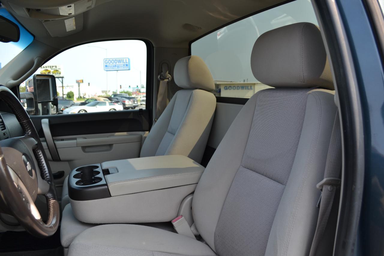 Chevrolet Silverado 2500HD LT Long Box 4WD 2011