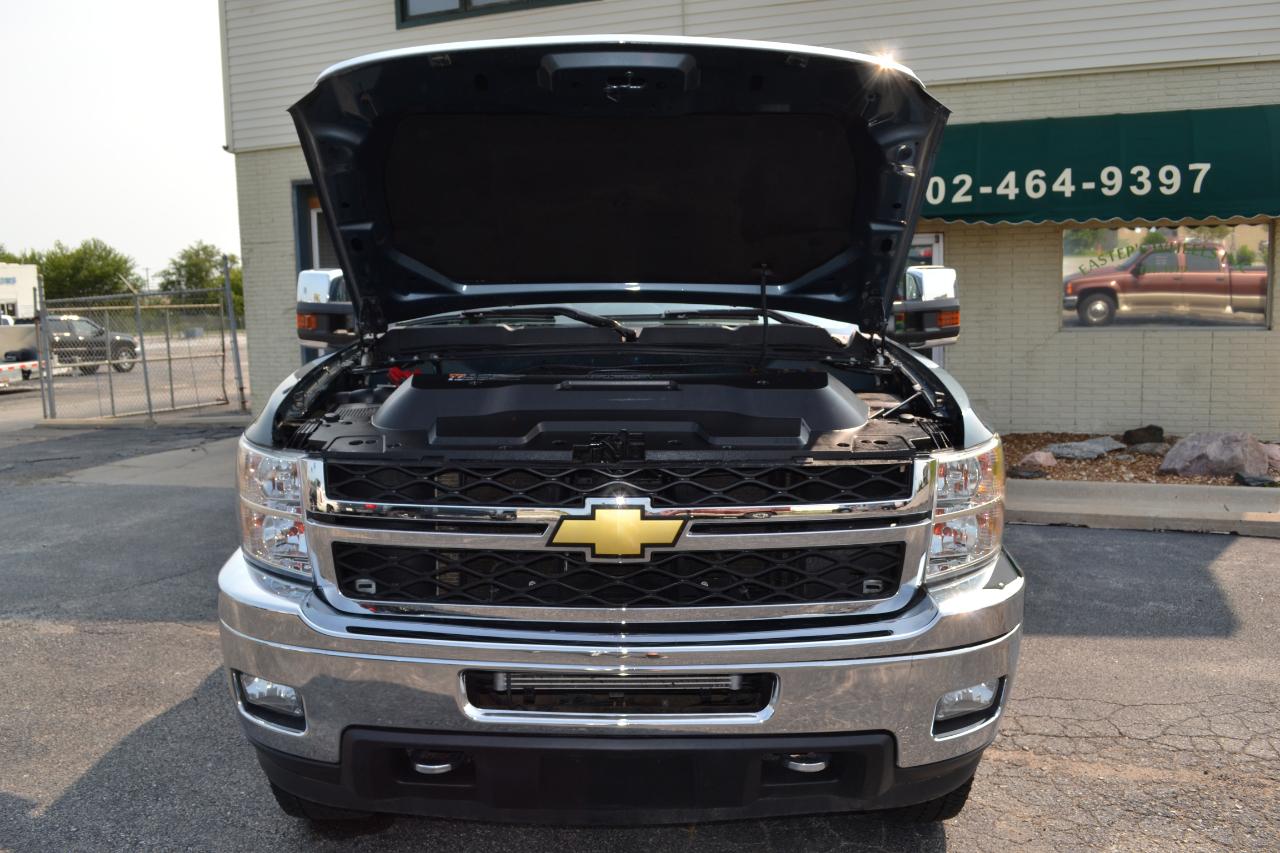 Chevrolet Silverado 2500HD LT Long Box 4WD 2011