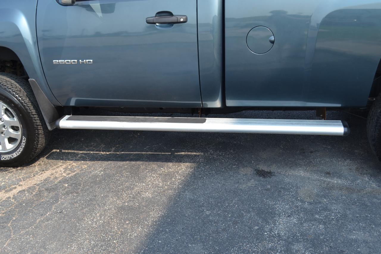 Chevrolet Silverado 2500HD LT Long Box 4WD 2011