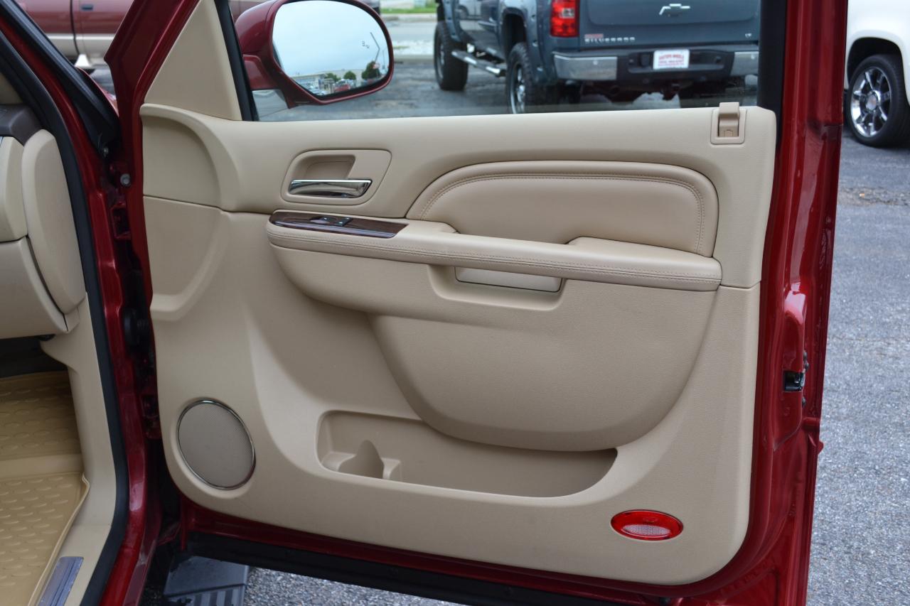 Cadillac Escalade Premium AWD 2014
