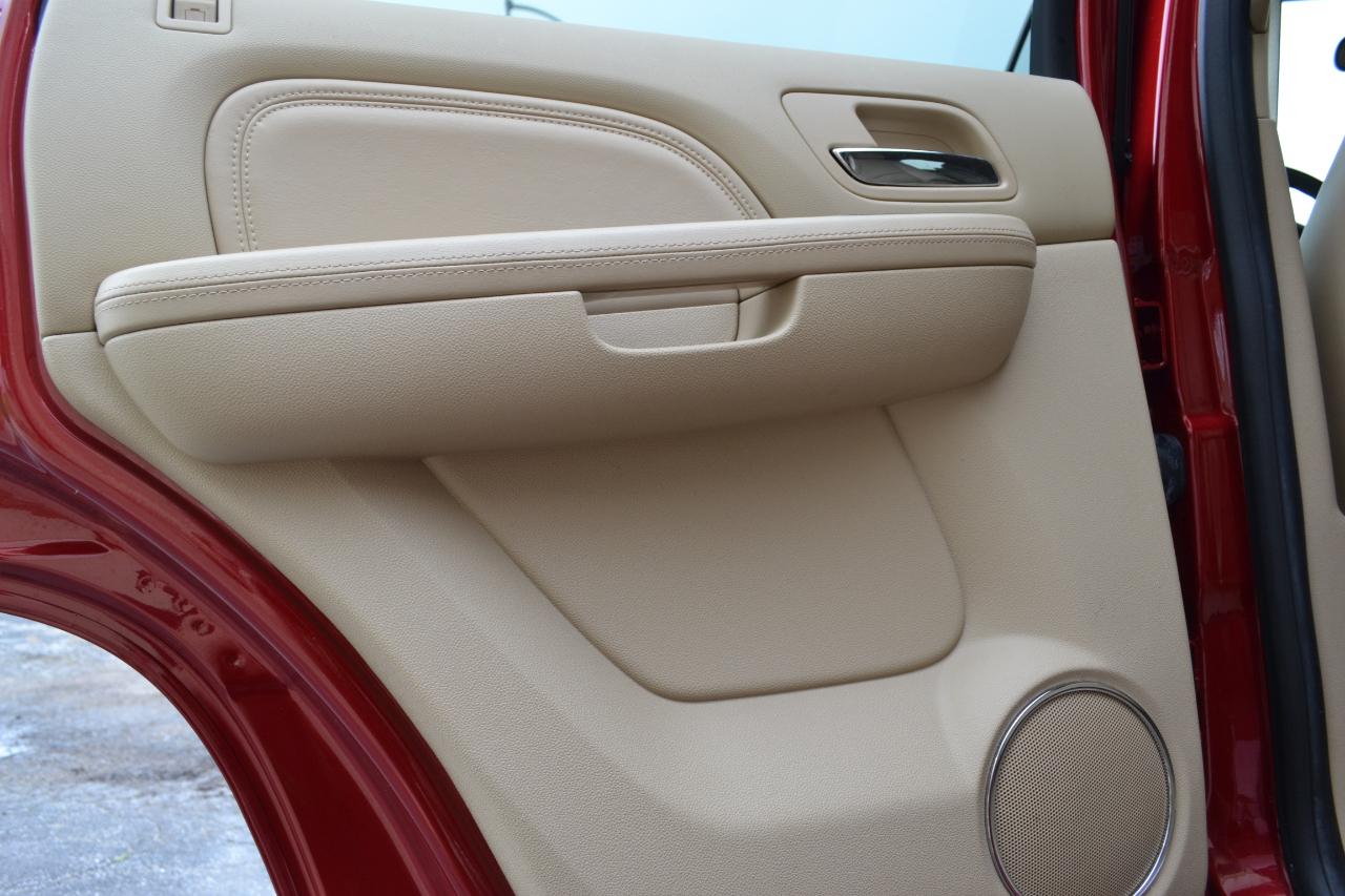 Cadillac Escalade Premium AWD 2014