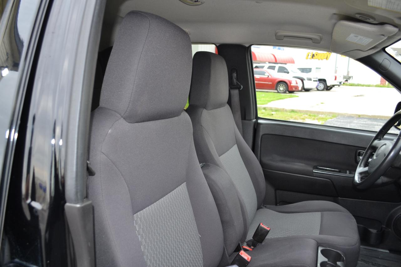 Chevrolet Colorado 2LT Crew Cab 4WD 2011