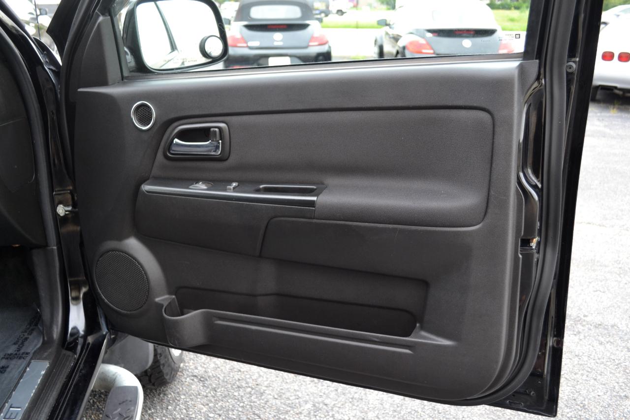Chevrolet Colorado 2LT Crew Cab 4WD 2011