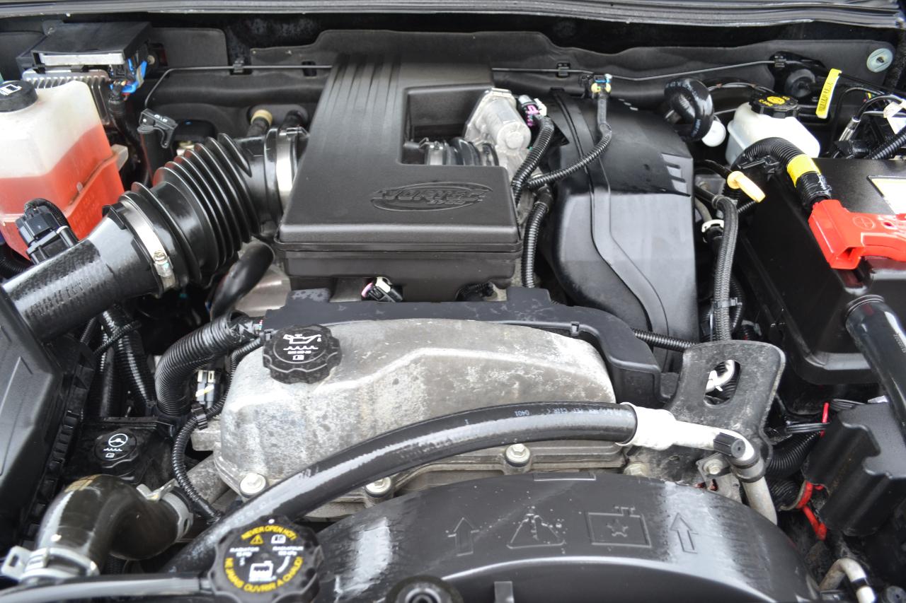 Chevrolet Colorado 2LT Crew Cab 4WD 2011