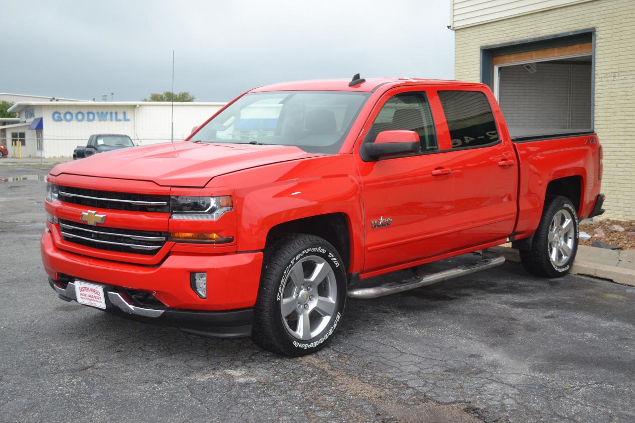 Chevrolet Silverado 1500 LT Z71 Crew Cab 4WD 2018