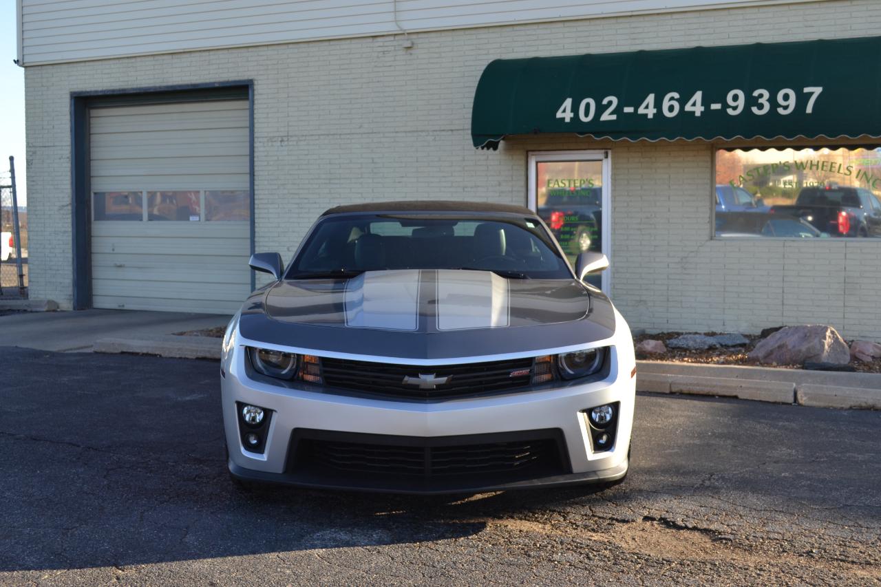 Chevrolet Camaro Convertible 2SS 2012