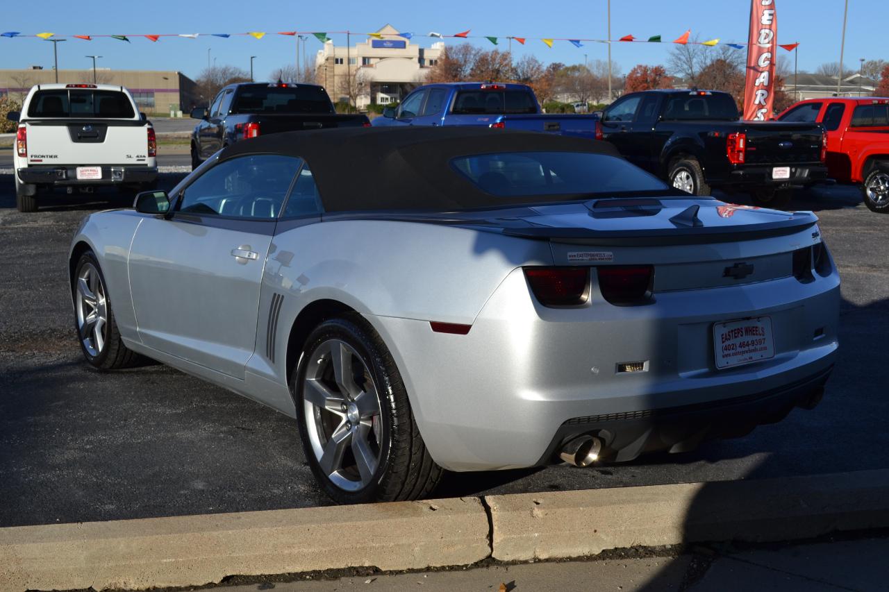 Chevrolet Camaro Convertible 2SS 2012