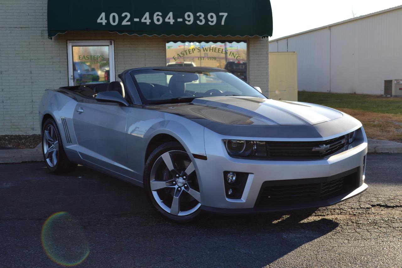 Chevrolet Camaro Convertible 2SS 2012