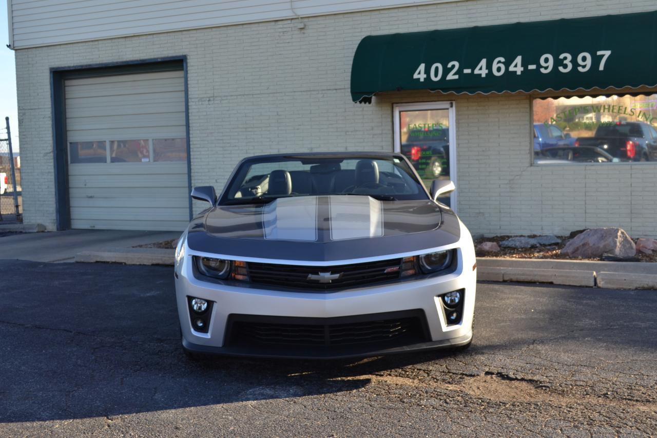 Chevrolet Camaro Convertible 2SS 2012