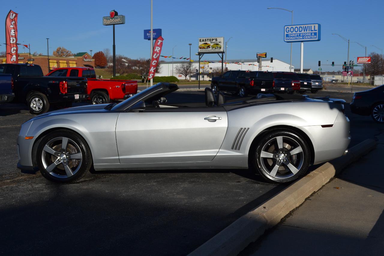 Chevrolet Camaro Convertible 2SS 2012