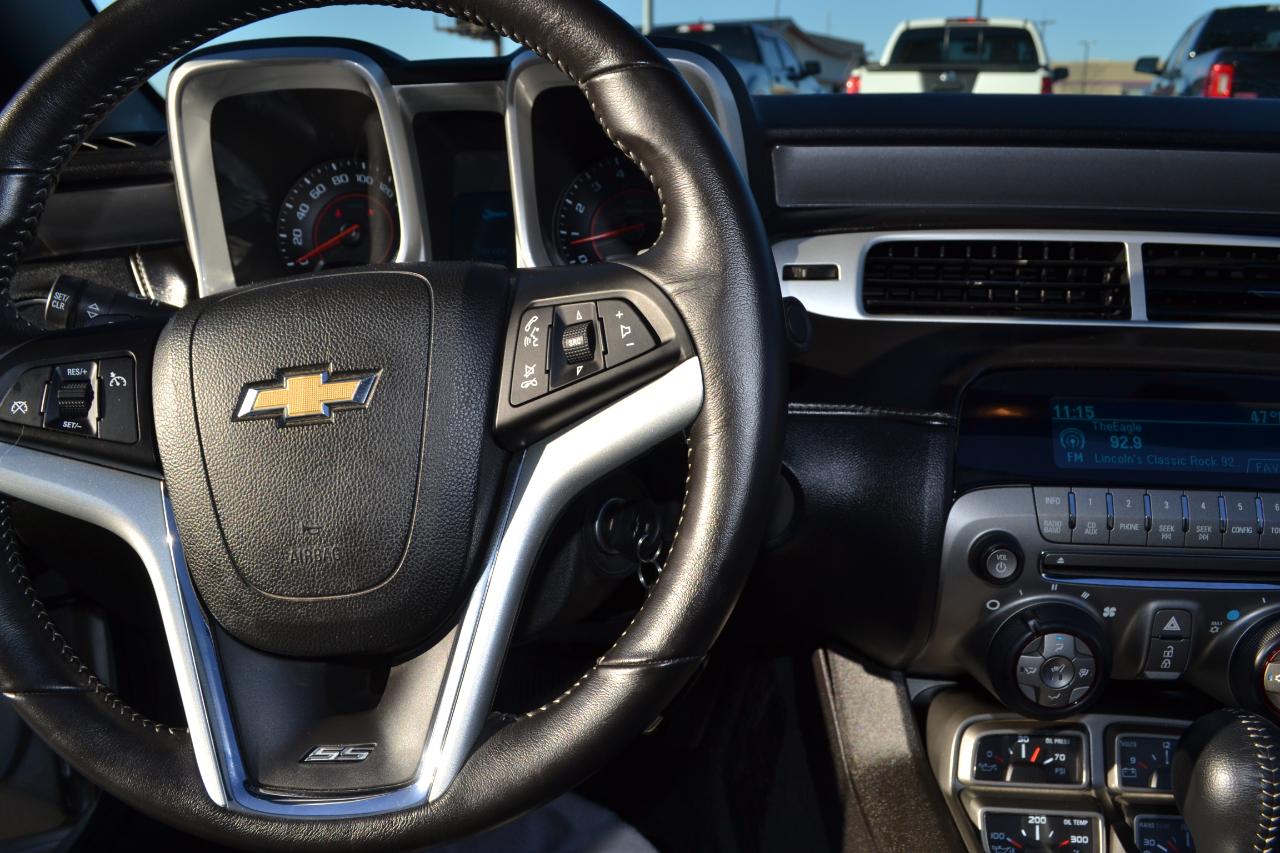 Chevrolet Camaro Convertible 2SS 2012