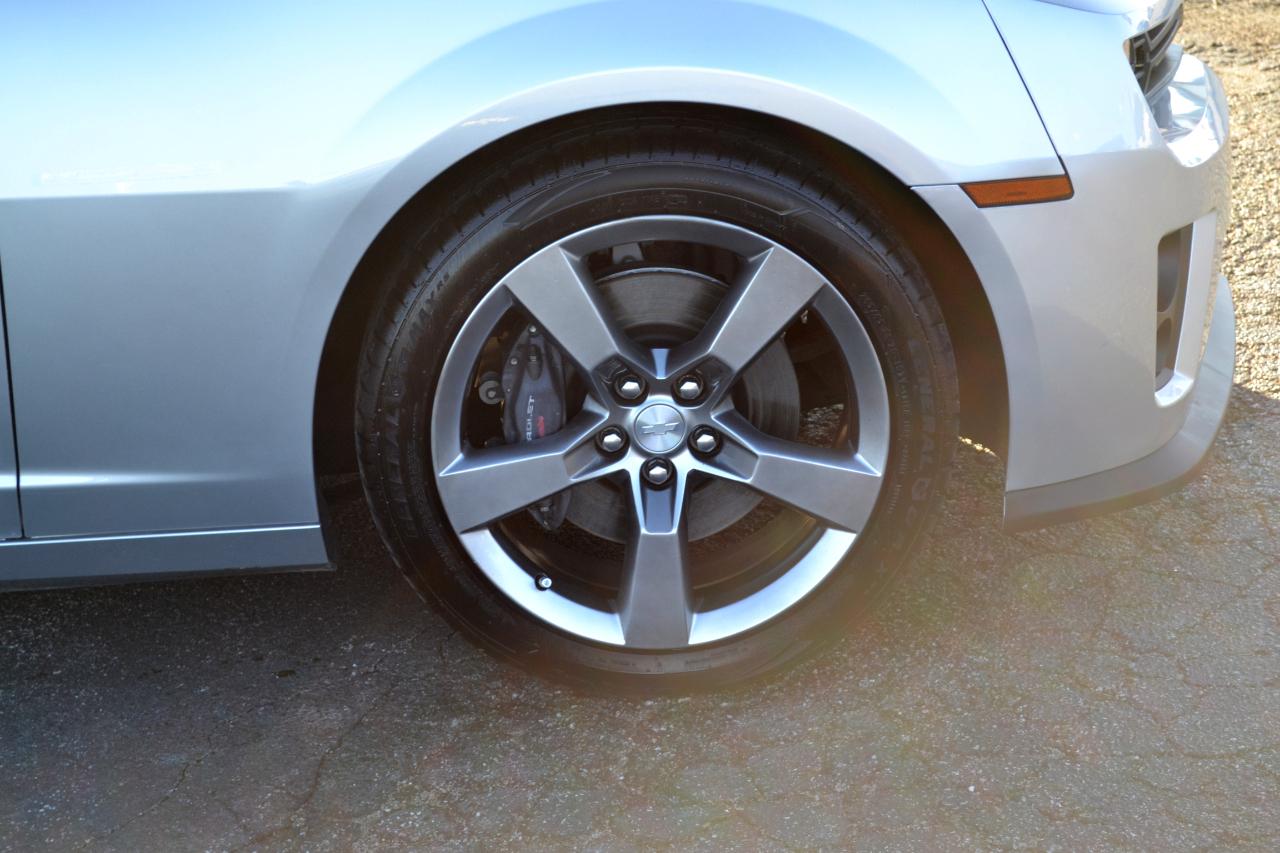 Chevrolet Camaro Convertible 2SS 2012