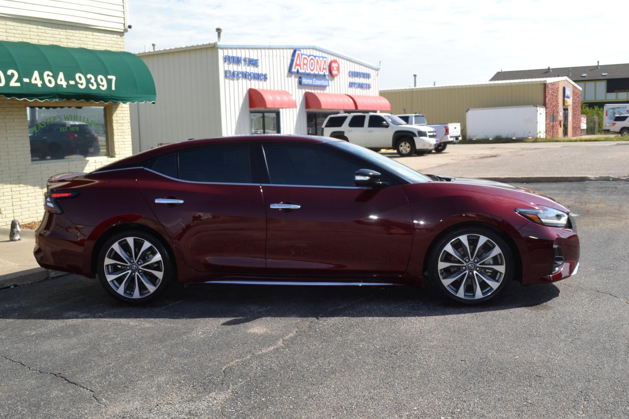 Nissan Maxima Platinum 2021