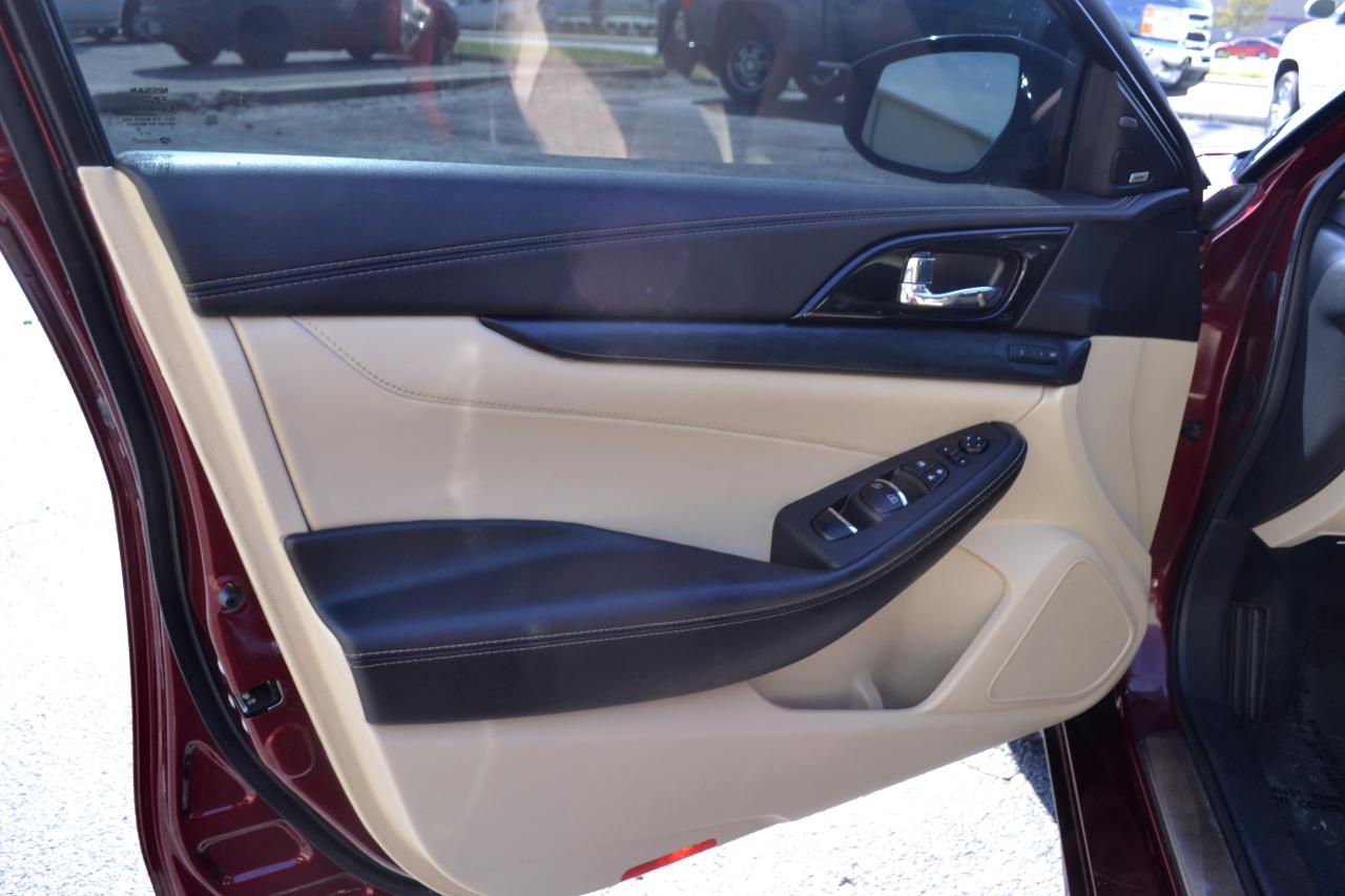 Nissan Maxima Platinum 2021