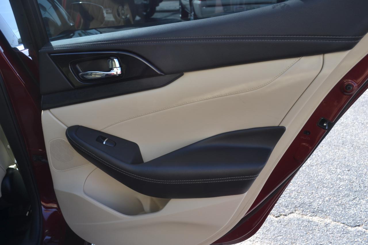 Nissan Maxima Platinum 2021