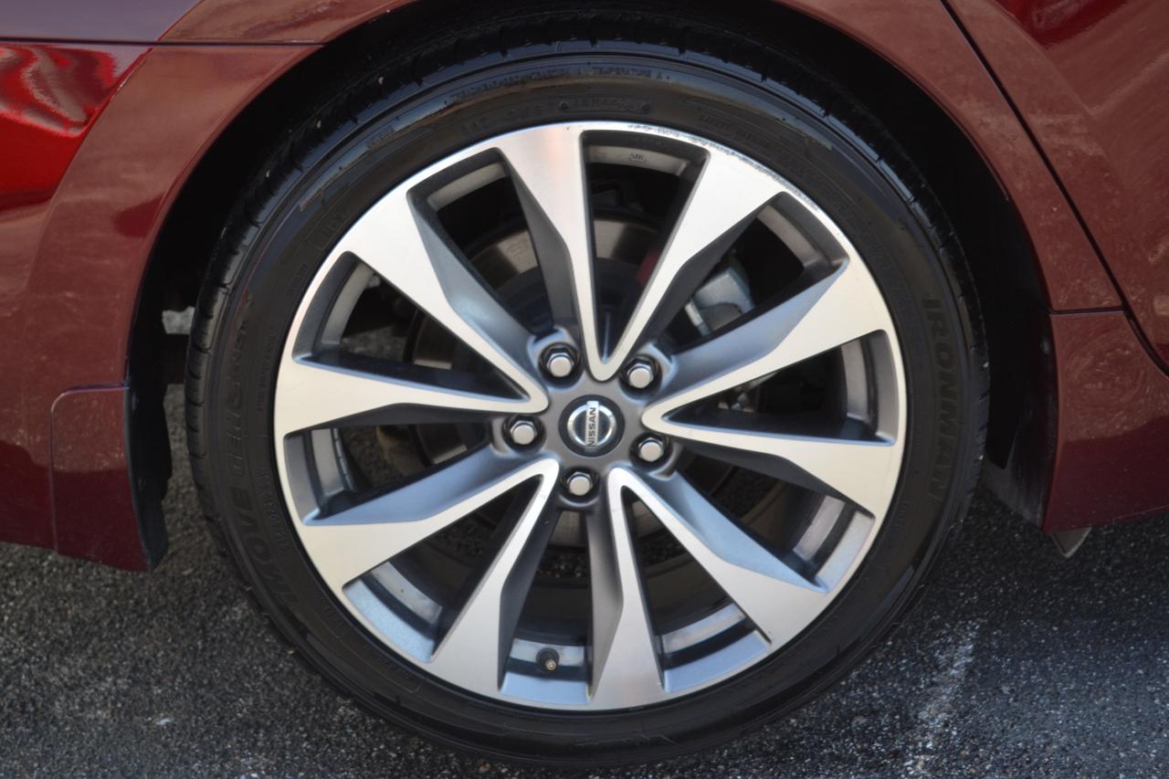 Nissan Maxima Platinum 2021