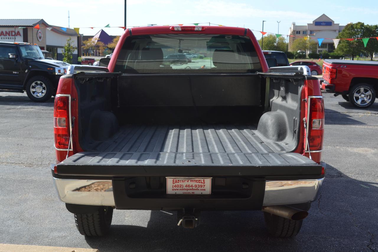 Chevrolet Silverado 2500HD Work Truck Crew Cab 4WD 2010